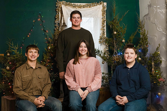 Gallivan - Holiday 2024 (37 of 80)