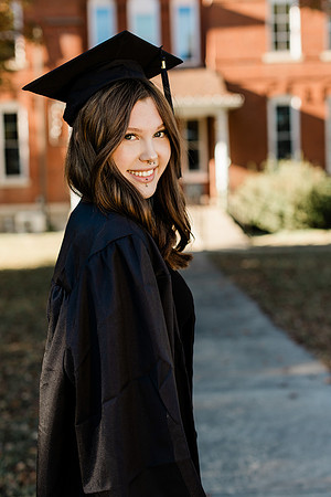 Lauren Hart_Senior (112 of 189)