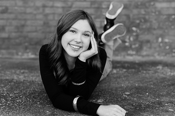 Lauren Hart_Senior (182 of 189)