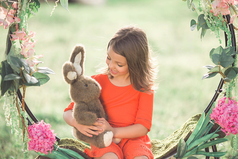 spring minis, children's photography, laced photography, bolivar mo, Springfield Missouri photographers, Top Missouri photographers, Branson wedding photographer