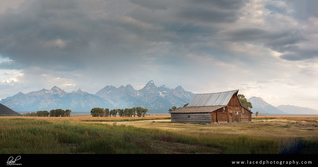 Grand Tetons, Yellowstone, Mountains, Barns, Mountain Wedding, Grand Tetons Wedding, Wedding Yellowstone, Getting Married in Wyoming