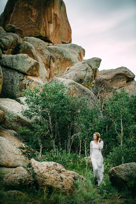 LJ - Destination Elopement Bride - Colorado - Wyoming - Joshua Tree - Yosemite-39