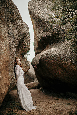 LJ - Destination Elopement Bride - Colorado - Wyoming - Joshua Tree - Yosemite-42