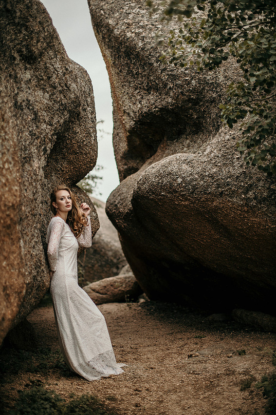 LJ - Destination Elopement Bride - Colorado - Wyoming - Joshua Tree - Yosemite-44